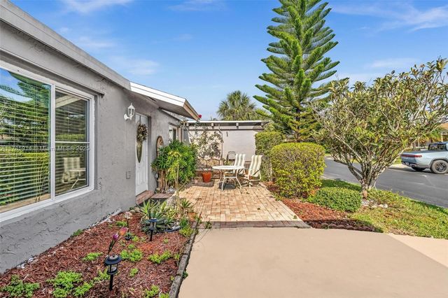 14898 Wildflower Ln 0, Delray Beach, FL 33446