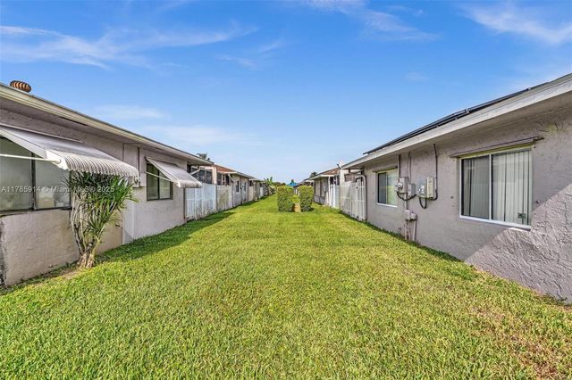 14898 Wildflower Ln 0, Delray Beach, FL 33446