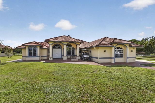 2564 Deer Run Trail, Loxahatchee, FL 33470