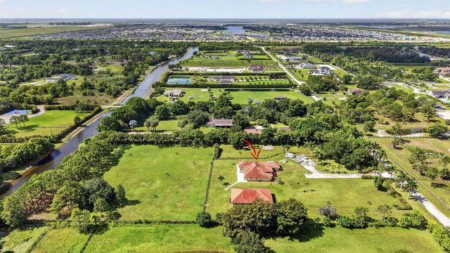 2564 Deer Run Trail, Loxahatchee, FL 33470