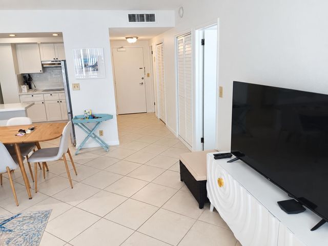 3800 GALT OCEAN Drive 508, Fort Lauderdale, FL 33308