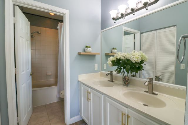 3133 Laurel Ridge Circle, Riviera Beach, FL 33404
