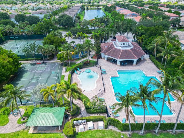 3133 Laurel Ridge Circle, Riviera Beach, FL 33404
