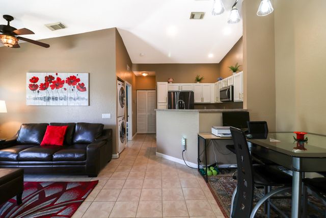 3133 Laurel Ridge Circle, Riviera Beach, FL 33404