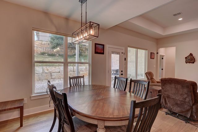 1808 N Chateau Lane, Kerrville, TX 78028