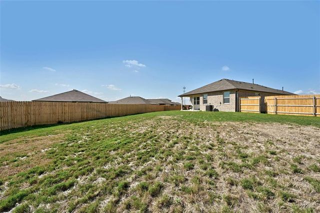 222 Coralbean DR, Kyle, TX 78640