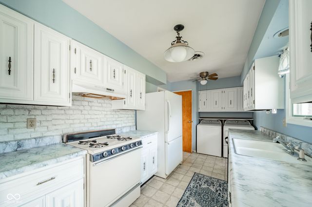 2505 Kimberly Court, Anderson, IN 46012