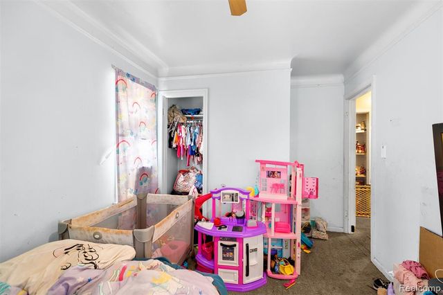 18468 Winthrop Street, Detroit, MI 48235