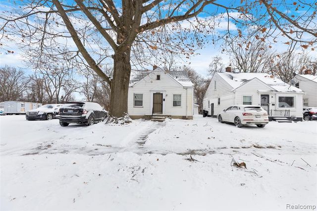 18468 Winthrop Street, Detroit, MI 48235