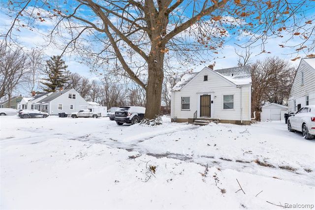 18468 Winthrop Street, Detroit, MI 48235