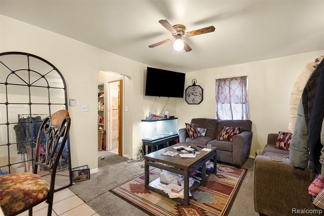 18468 Winthrop Street, Detroit, MI 48235