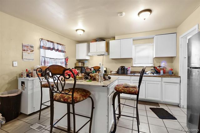 18468 Winthrop Street, Detroit, MI 48235