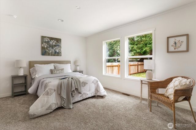 7895 San Juan Avenue, Clinton, WA 98236