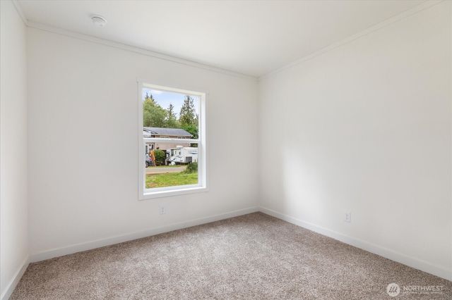 7895 San Juan Avenue, Clinton, WA 98236