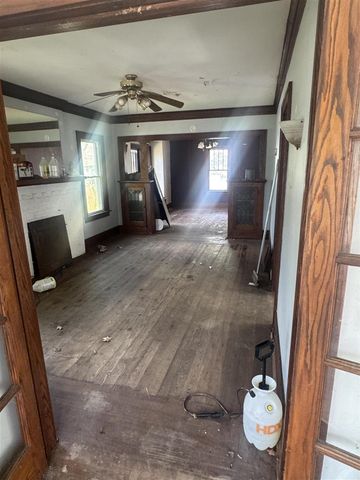 1311 James Street, Kalamazoo, MI 49001