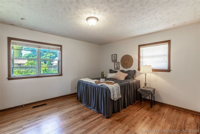 312 E 16th Street, Claremore, OK 74017