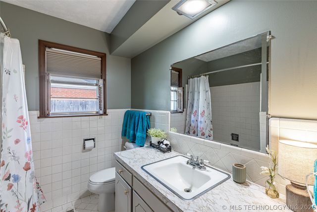 312 E 16th Street, Claremore, OK 74017