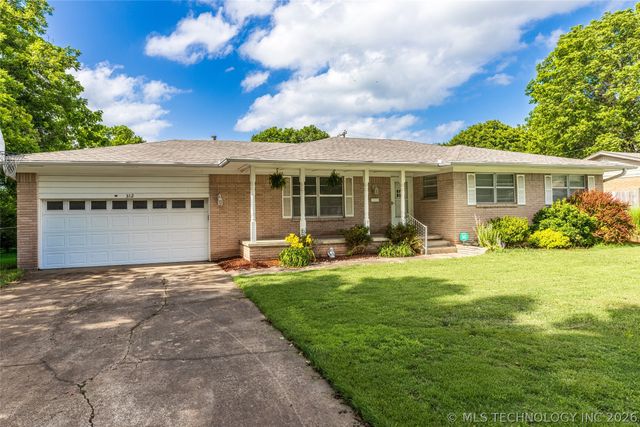 312 E 16th Street, Claremore, OK 74017