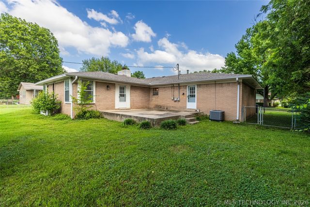 312 E 16th Street, Claremore, OK 74017
