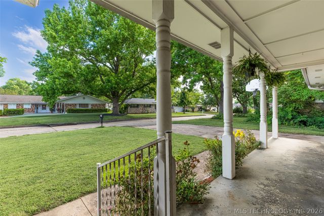 312 E 16th Street, Claremore, OK 74017