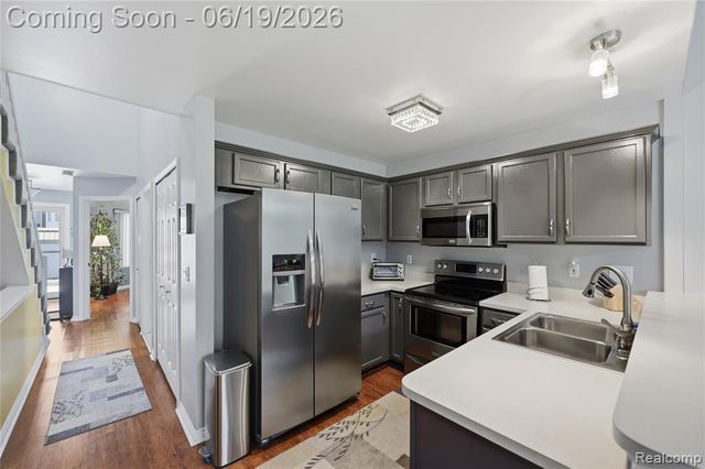35024 Windsor Drive 35, New Baltimore, MI 48047