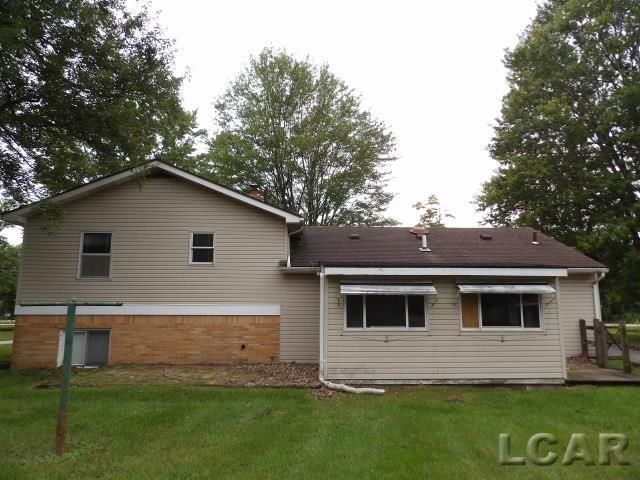9412 Summerfield Road, Bedford Twp, MI 48182