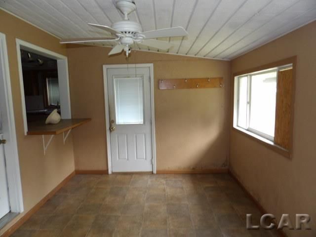 9412 Summerfield Road, Bedford Twp, MI 48182