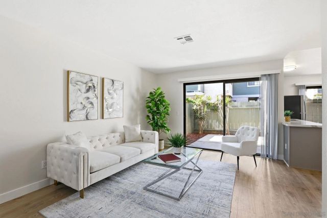 1225 N Broadway 20, Escondido, CA 92026