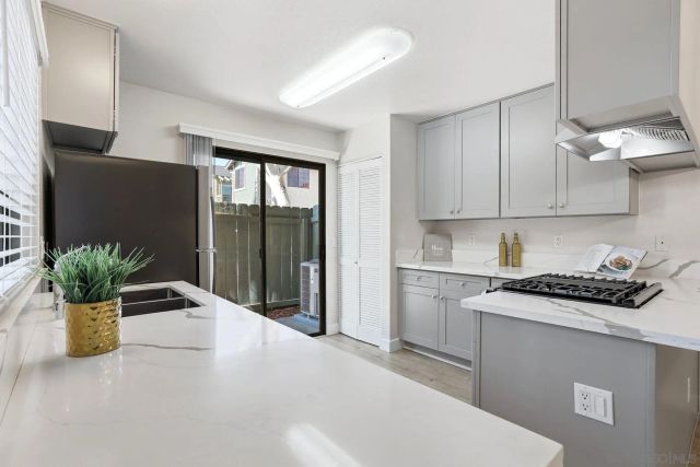 1225 N Broadway 20, Escondido, CA 92026