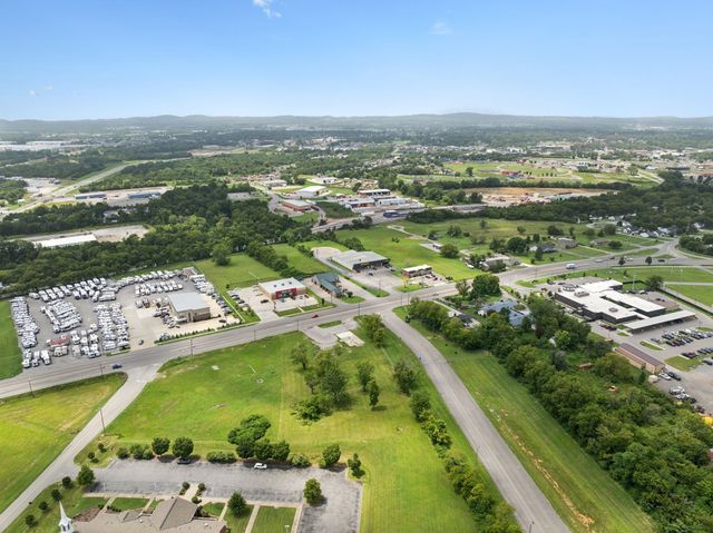 1037 Sparta Pike, Lebanon, TN 37087