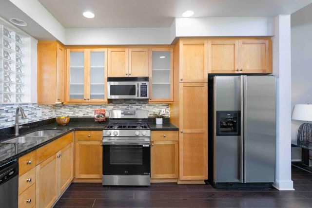 350 E Mission Street 223, San Jose, CA 95112