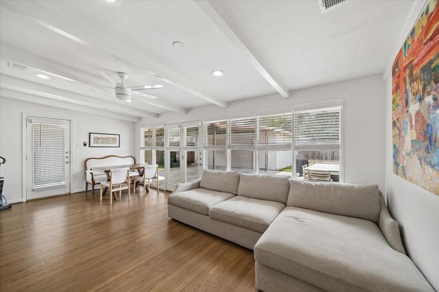 3110 Castlewood Street, Houston, TX 77025