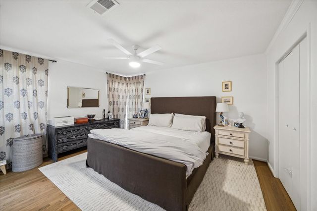 3110 Castlewood Street, Houston, TX 77025