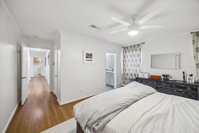 3110 Castlewood Street, Houston, TX 77025