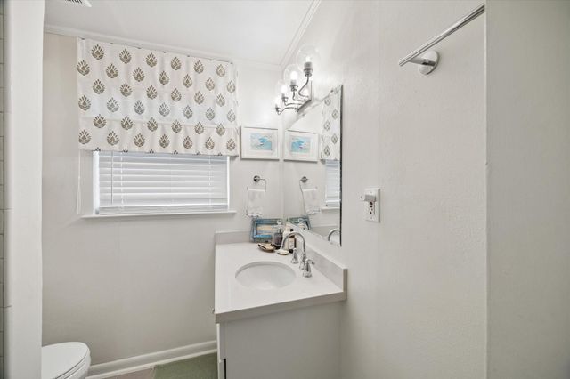 3110 Castlewood Street, Houston, TX 77025