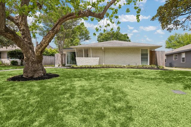 3110 Castlewood Street, Houston, TX 77025