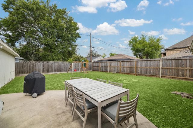 3110 Castlewood Street, Houston, TX 77025