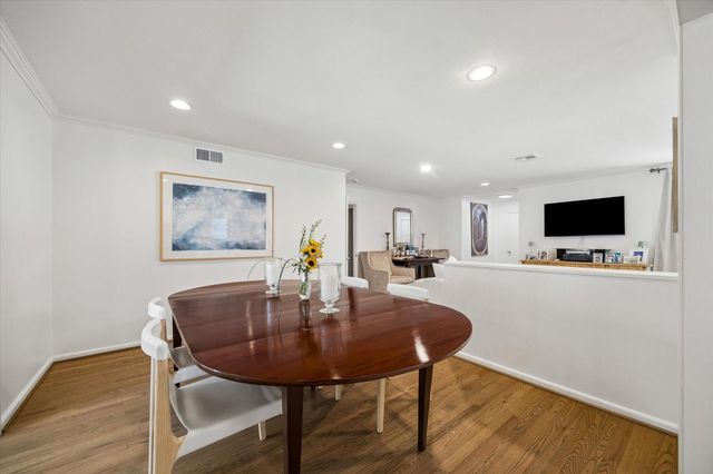 3110 Castlewood Street, Houston, TX 77025