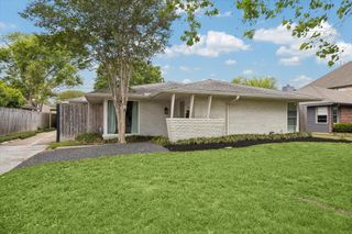 3110 Castlewood Street, Houston, TX 77025