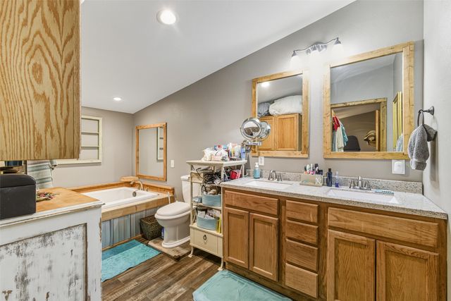 2119 HIGHWAY 135, Winnsboro, LA 71275