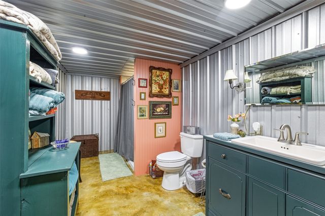 2119 HIGHWAY 135, Winnsboro, LA 71275