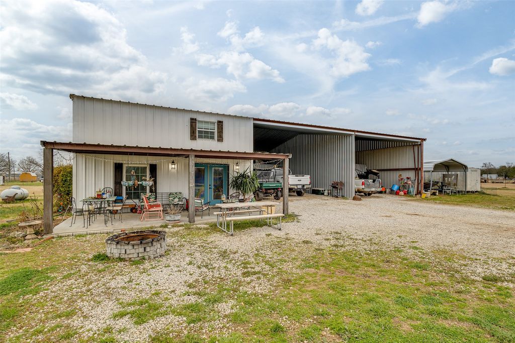 2119 HIGHWAY 135, Winnsboro, LA 71275