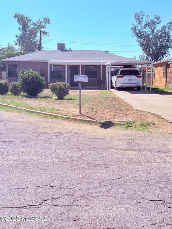4620 E Lester Street, Tucson, AZ 85712