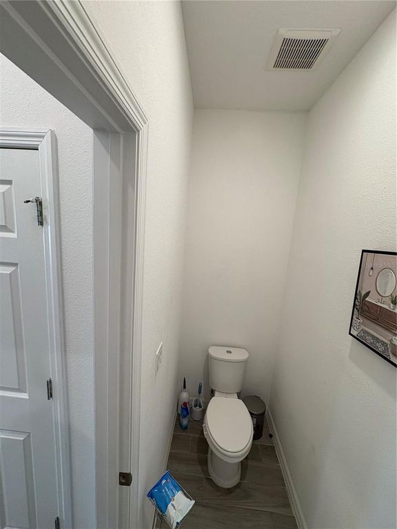 Image 16 of property listing at 2741 NEVERLAND DRIVE, New Smyrna Beach, FL 32168