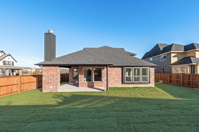 7440 Pondview Lane, Fort Worth, TX 76123