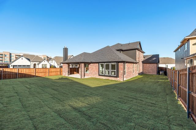 7440 Pondview Lane, Fort Worth, TX 76123