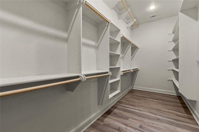 61 North Shore Circle, Waco, TX 76708