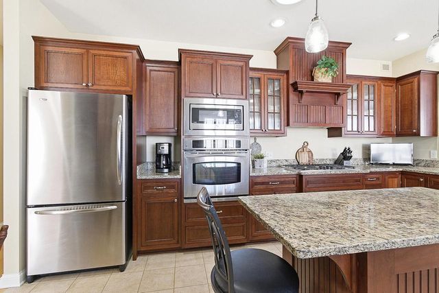 111 Bayfield COURT, Lake Mills, WI 53551