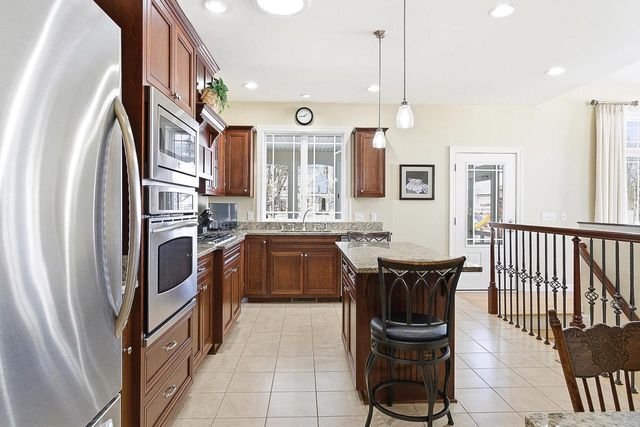 111 Bayfield COURT, Lake Mills, WI 53551