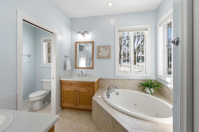 111 Bayfield COURT, Lake Mills, WI 53551